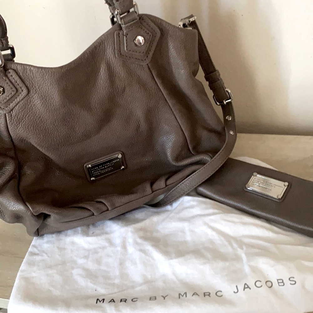 Marc Jacobs bag with matching wallet